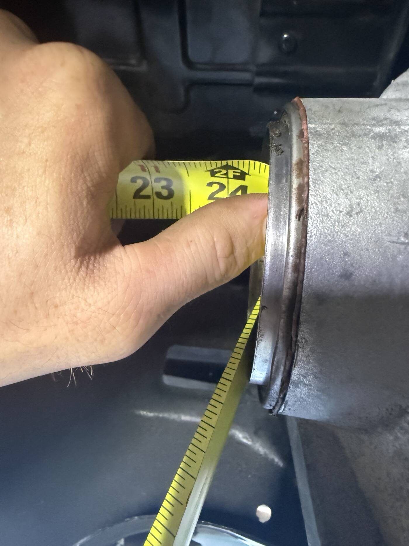 Measuring driver side axle seal to hub